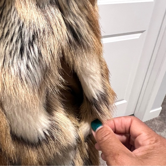 Rachel Zoe Women’s Brown Tan Faux Fur Vest Size Medium - Picture 7 of 13